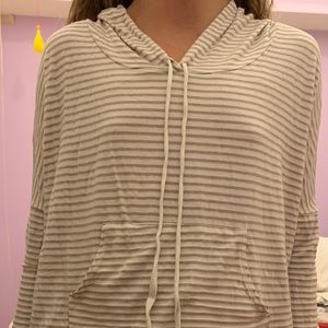 Ginger G sweatshirt long sleeve cream/tan large